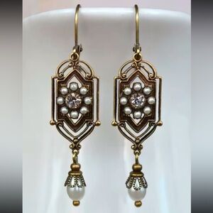 Vintage Marquis Pearl Bronze Brushed Earrings